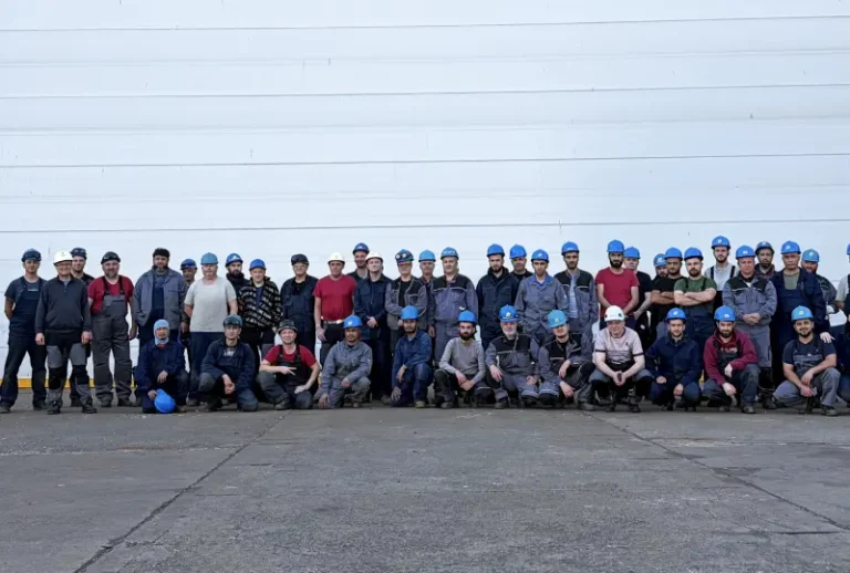 Tomas, Team Leader in France at Marino Group, with the team at the shipyard